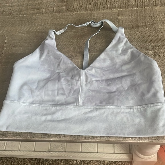 Alphalete Women's Light Blue Sports Bra - Picture 2 of 4